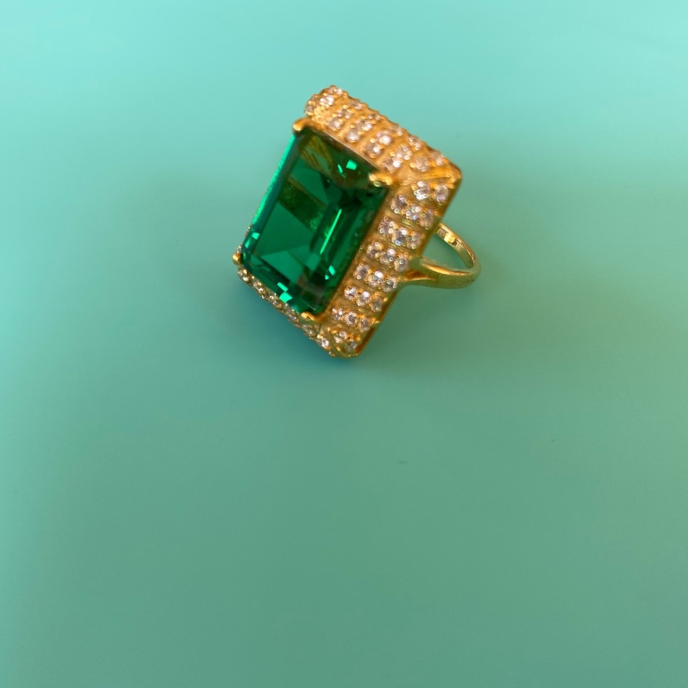 Emerald Inspired Statement Ring With Zirconia - image 3